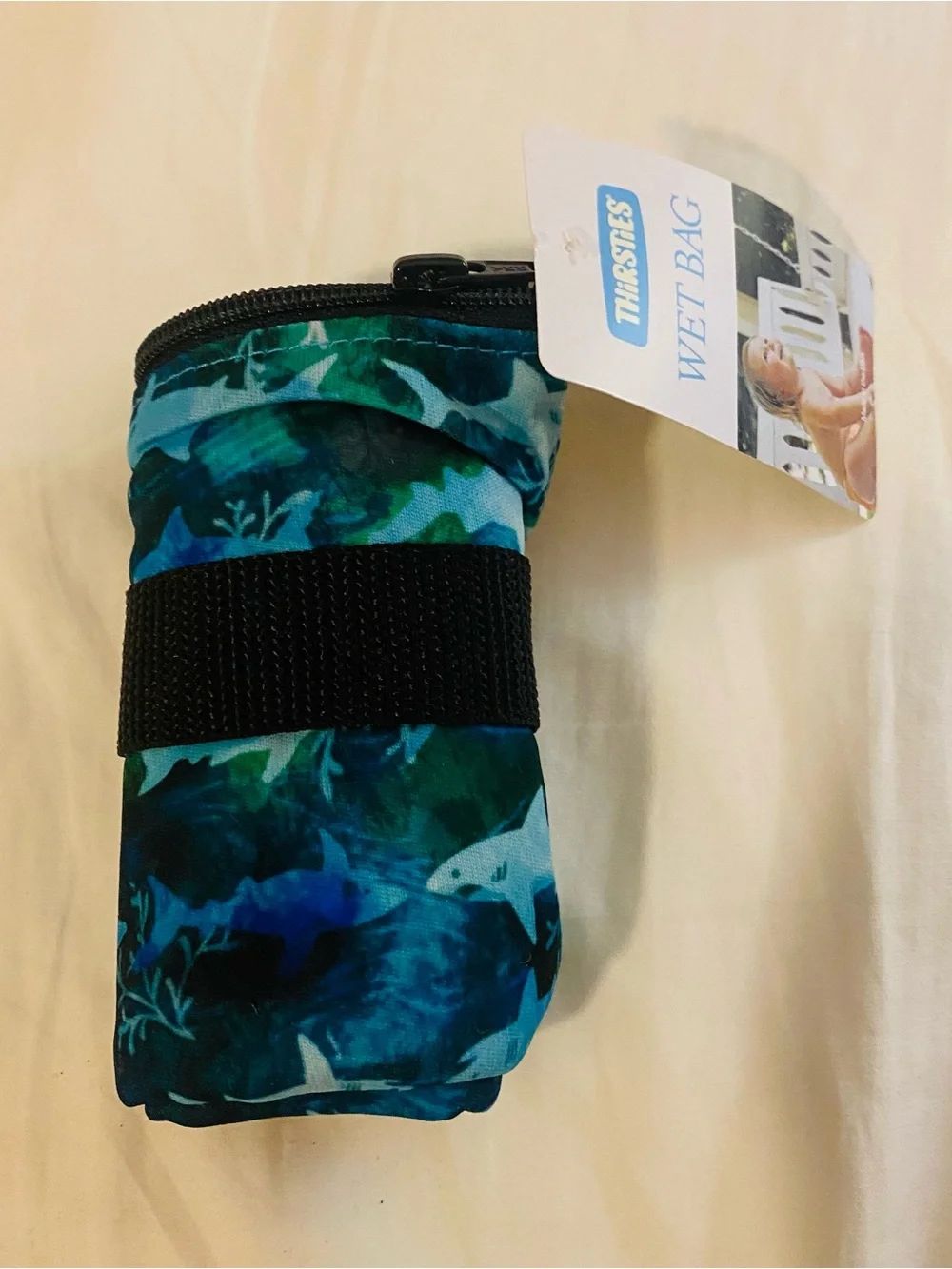 NWT thirsties Wet bag Jaws 2 Sharks